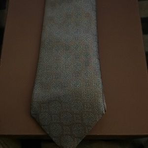 Brioni silk bluish/green tie.